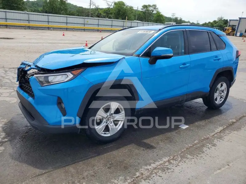 2021 Toyota RAV4 фото