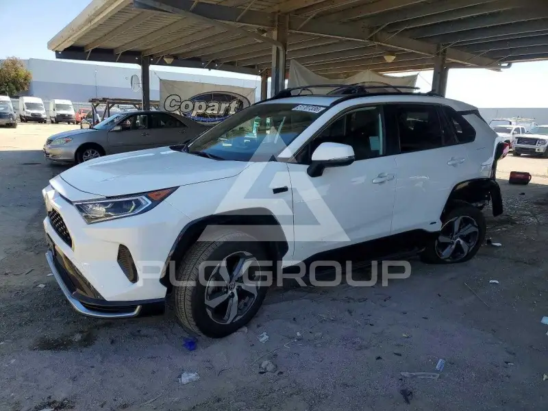 2021 Toyota RAV4 фото