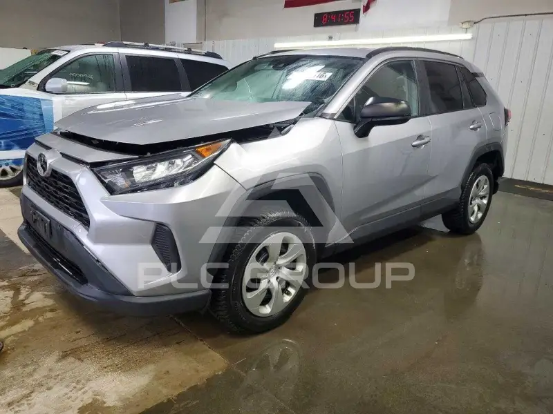 2021 Toyota RAV4 фото