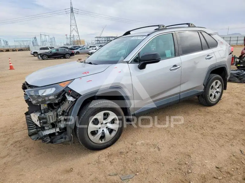 2021 Toyota RAV4 фото
