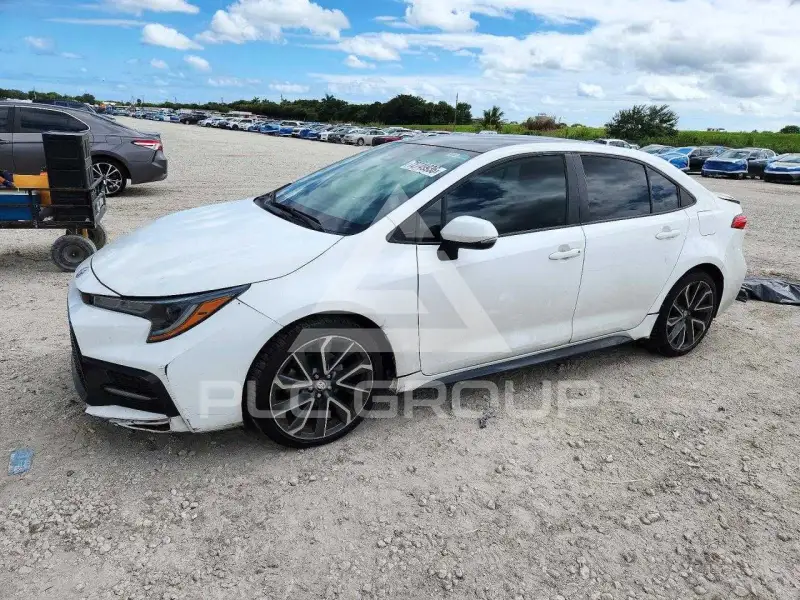 2021 Toyota COROLLA фото