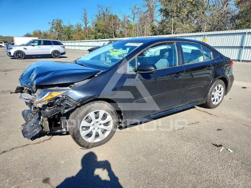 2021 Toyota COROLLA фото
