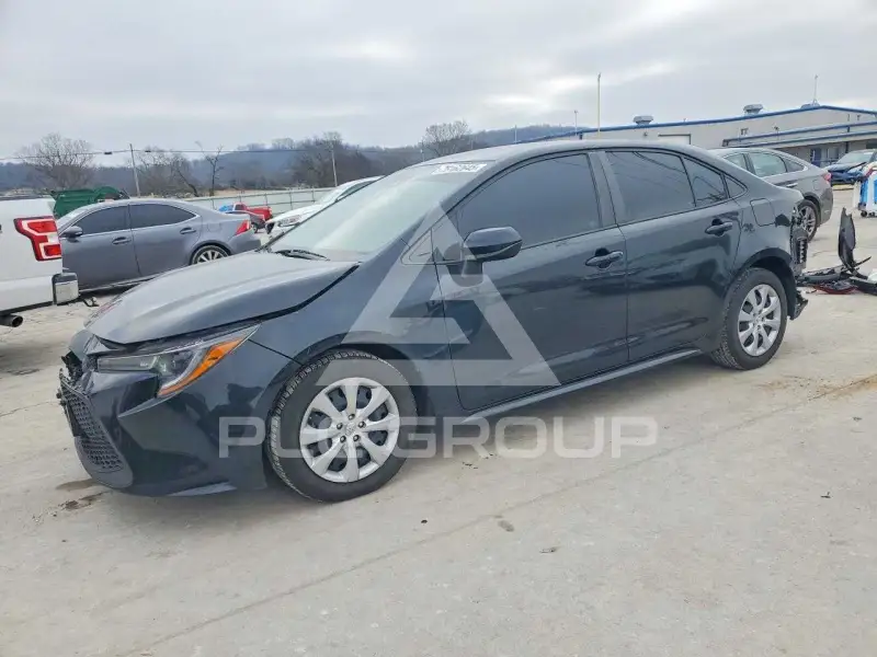 2021 Toyota COROLLA фото