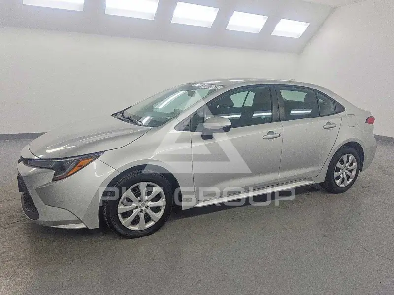2021 Toyota COROLLA photo