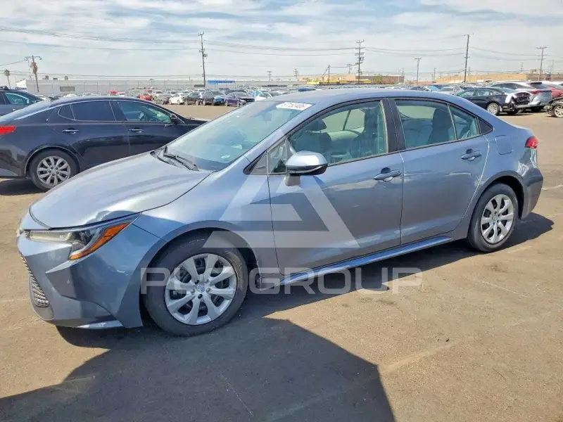 2021 Toyota COROLLA photo