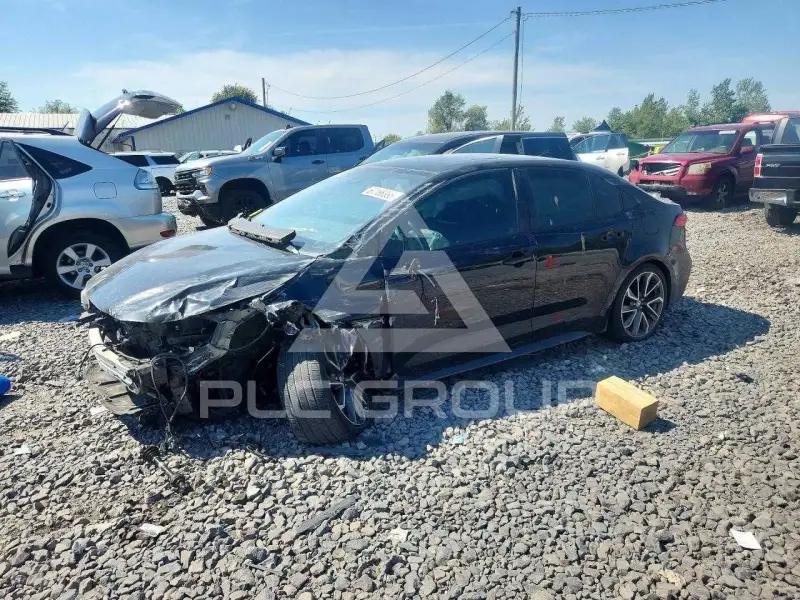 2021 Toyota COROLLA photo