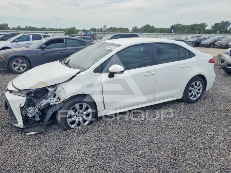 2021 Toyota COROLLA photo