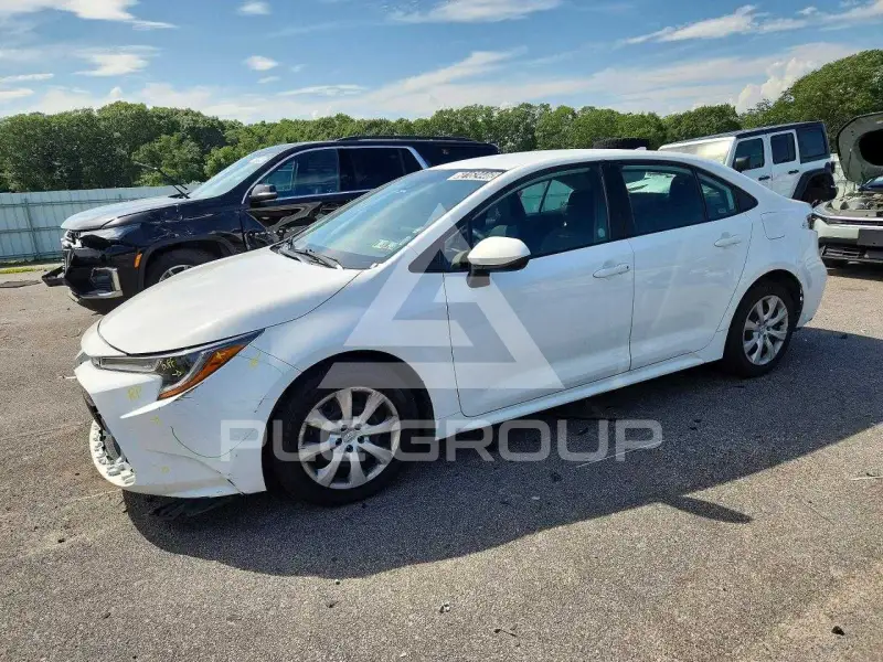 2021 Toyota COROLLA photo