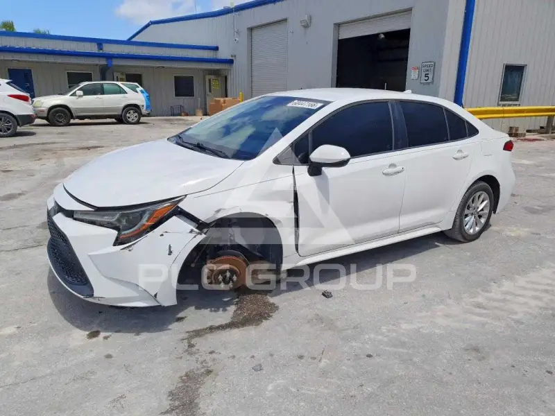 2021 Toyota COROLLA photo