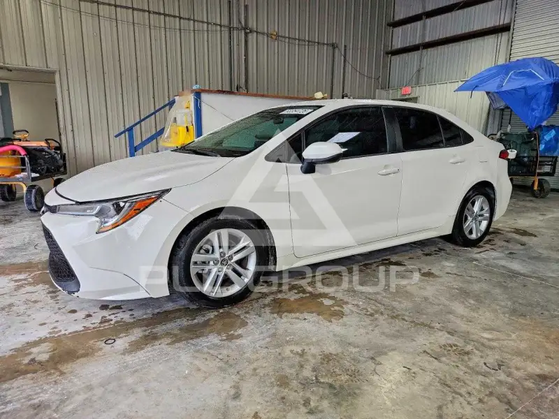 2021 Toyota COROLLA photo