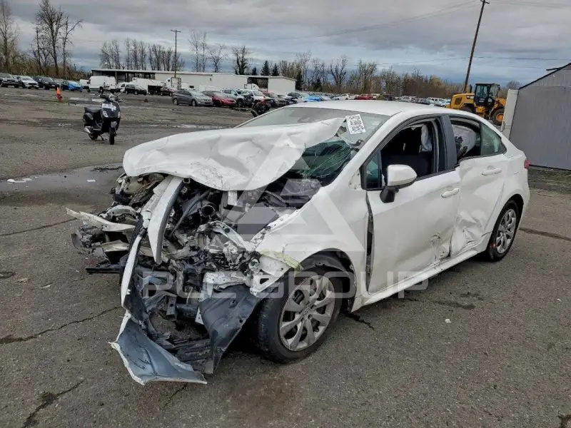 2021 Toyota COROLLA photo
