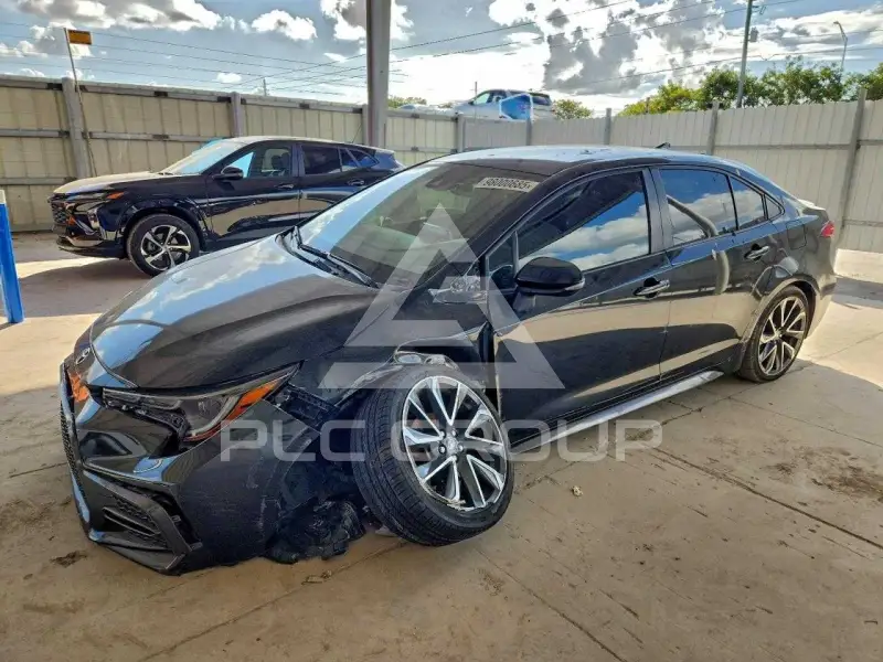 2021 Toyota COROLLA photo