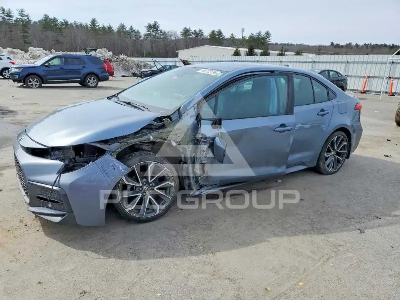 2021 Toyota COROLLA фото
