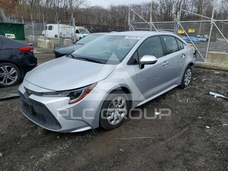 2021 Toyota COROLLA фото