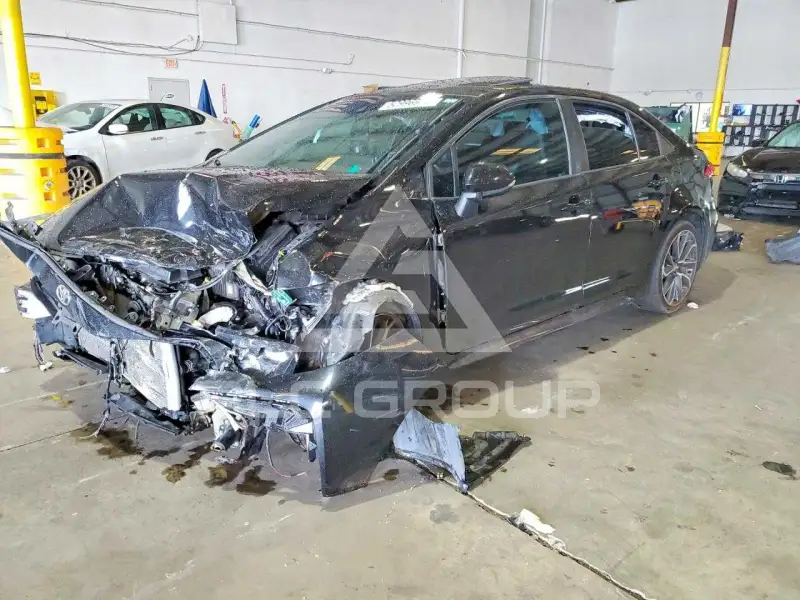2021 Toyota COROLLA фото