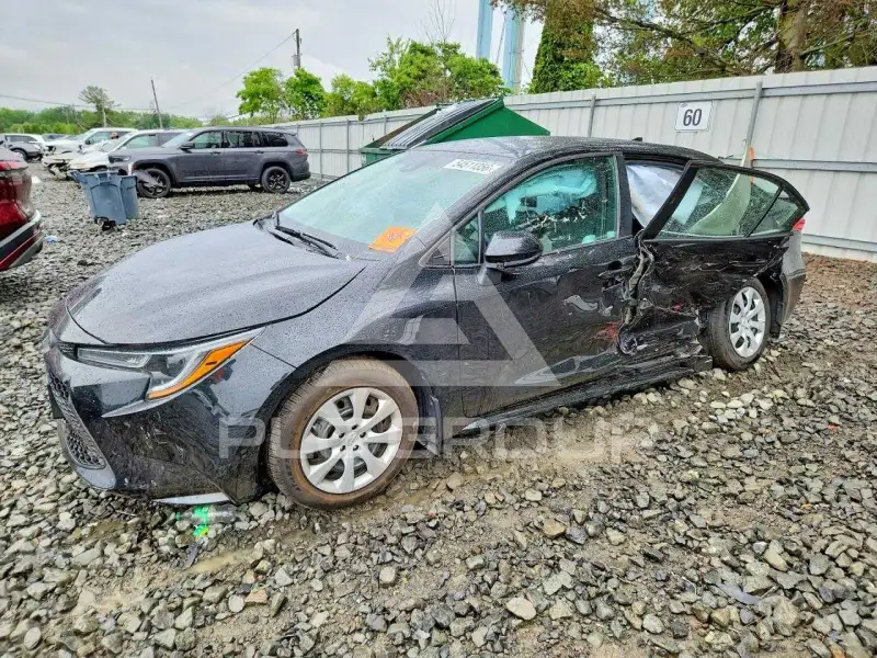 2021 Toyota COROLLA фото