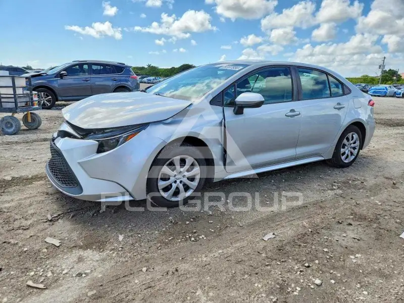 2021 Toyota COROLLA photo