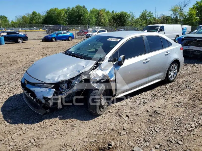 2021 Toyota COROLLA фото