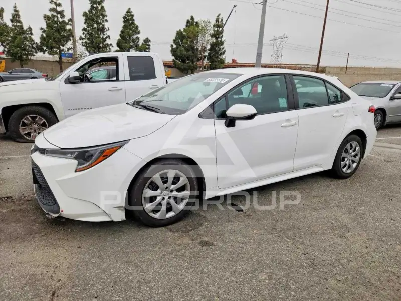 2021 Toyota COROLLA фото