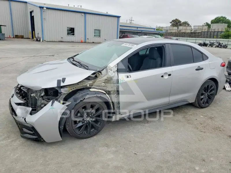2021 Toyota COROLLA фото