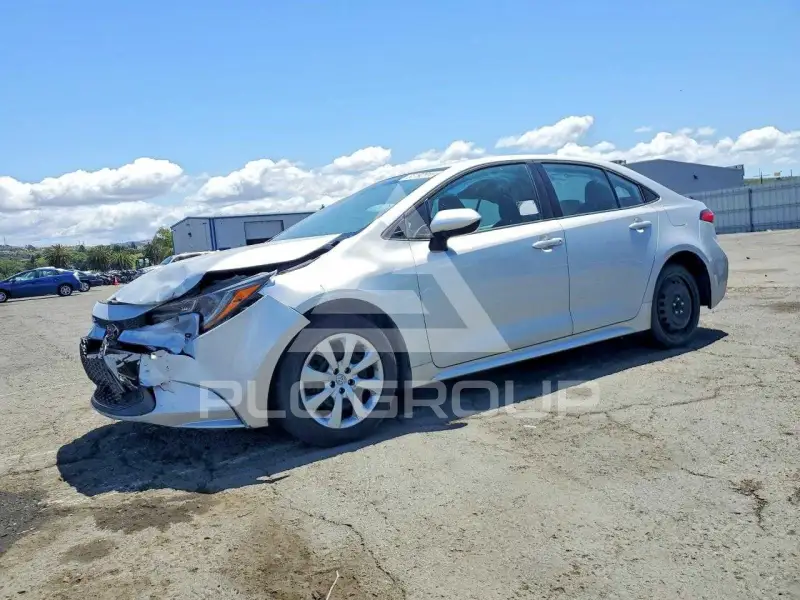 2021 Toyota COROLLA фото