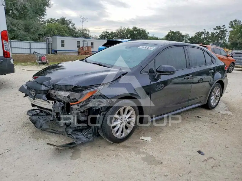 2021 Toyota COROLLA фото