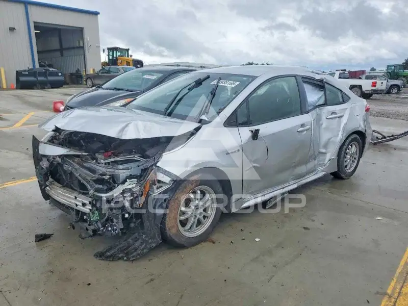 2021 Toyota COROLLA фото