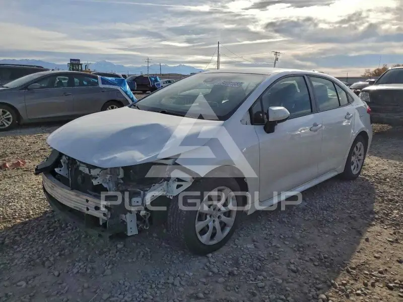 2021 Toyota COROLLA фото