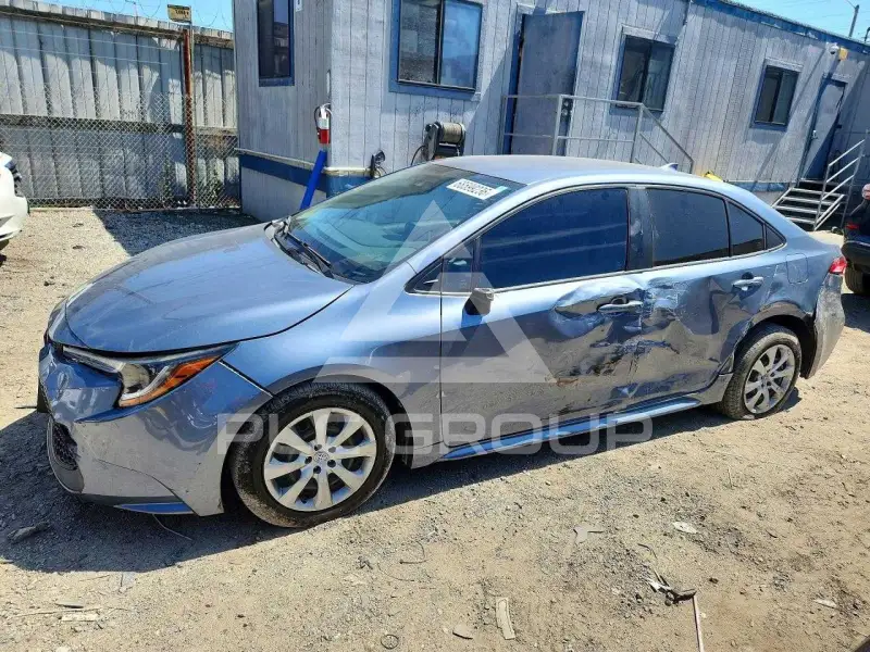 2021 Toyota COROLLA фото