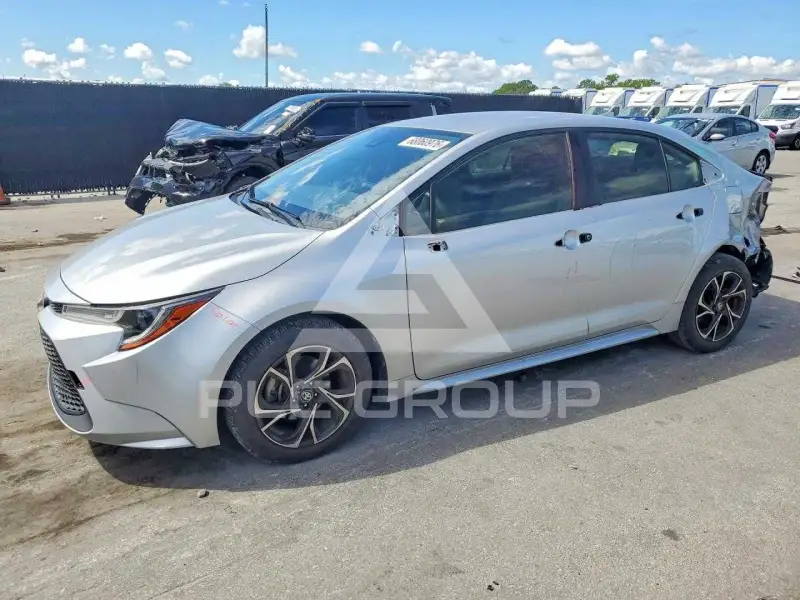 2021 Toyota COROLLA photo