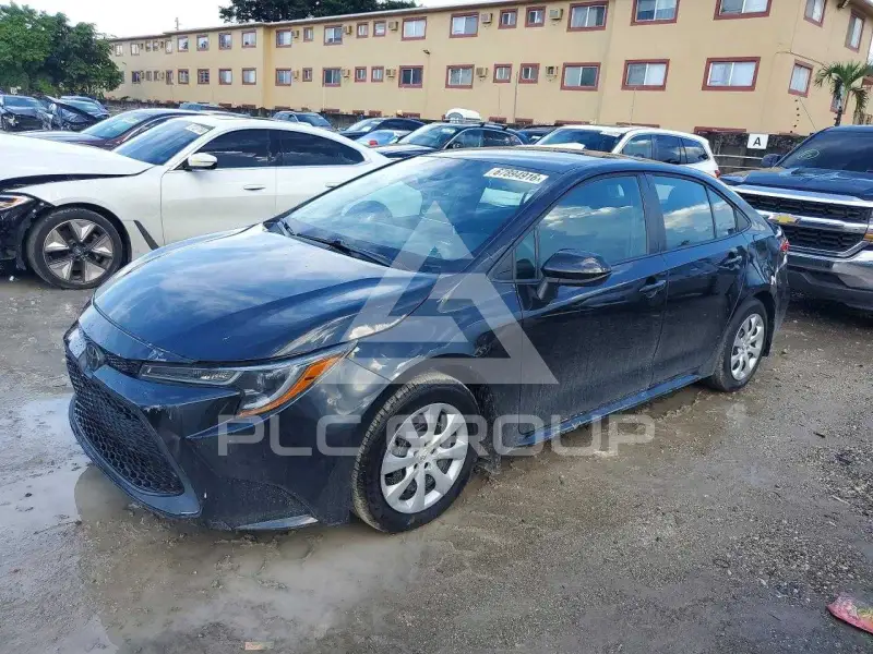 2021 Toyota COROLLA фото