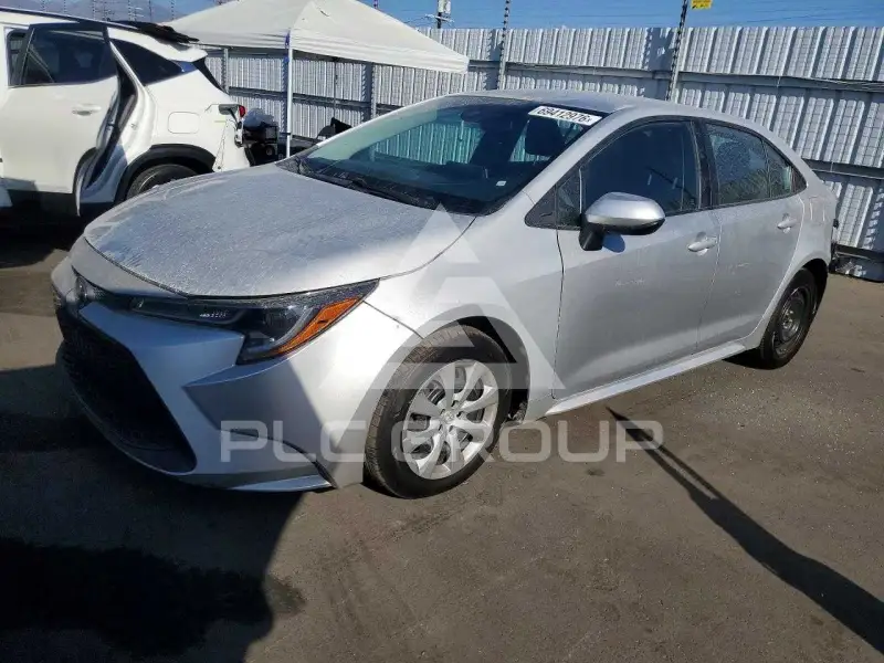2021 Toyota COROLLA фото