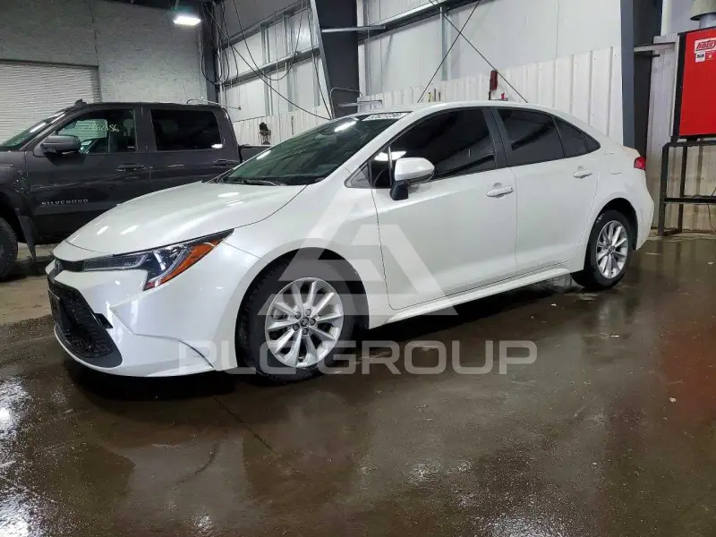 2021 Toyota COROLLA фото