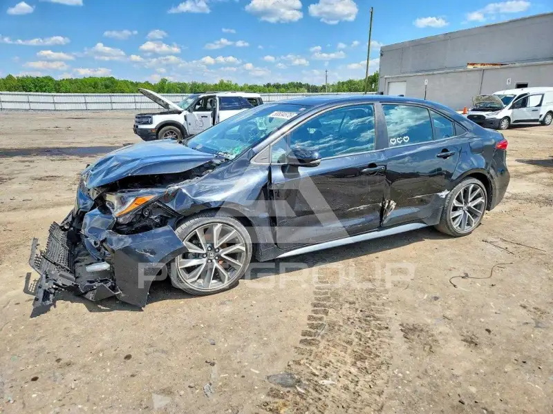 2021 Toyota COROLLA photo