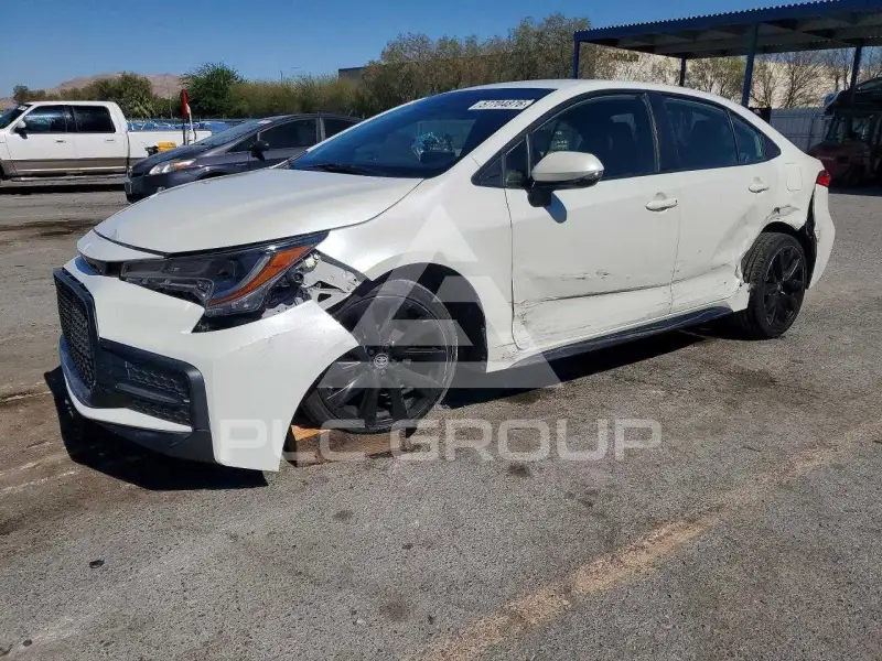 2021 Toyota COROLLA photo