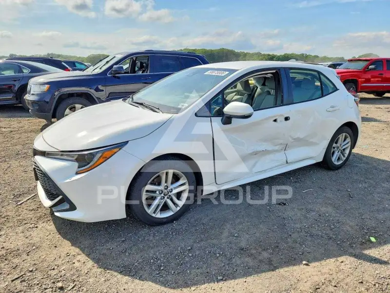 2021 Toyota COROLLA фото