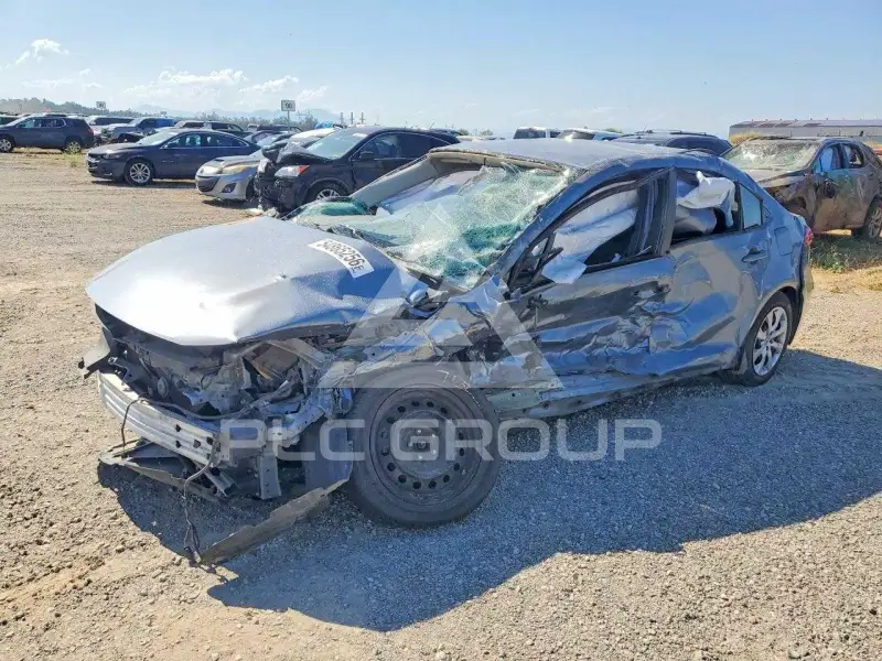 2021 Toyota COROLLA photo