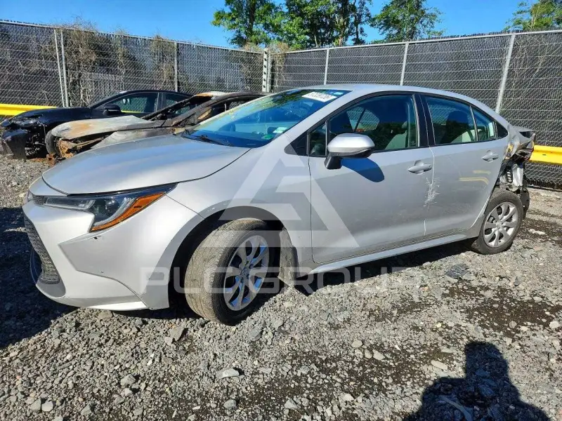 2021 Toyota COROLLA photo