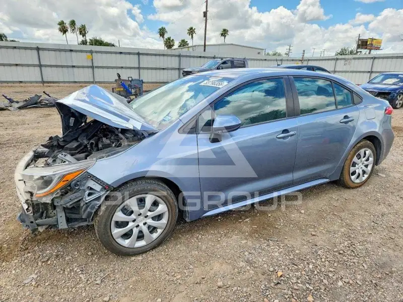 2021 Toyota COROLLA photo