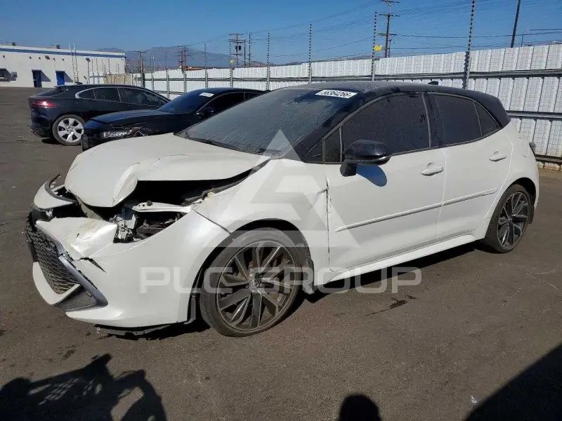 2021 Toyota COROLLA фото