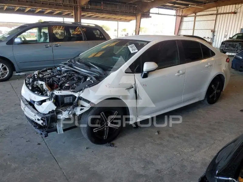 2021 Toyota COROLLA фото