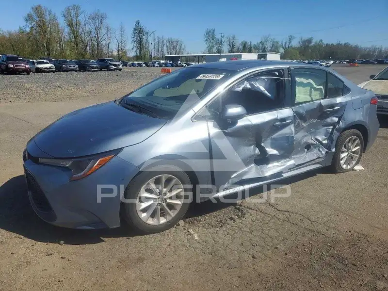 2021 Toyota COROLLA фото