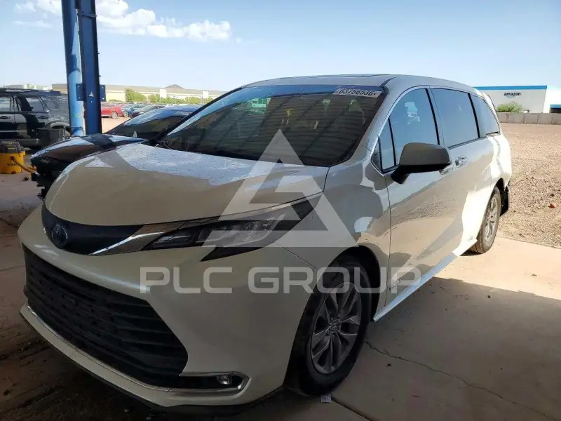 2021 Toyota SIENNA фото
