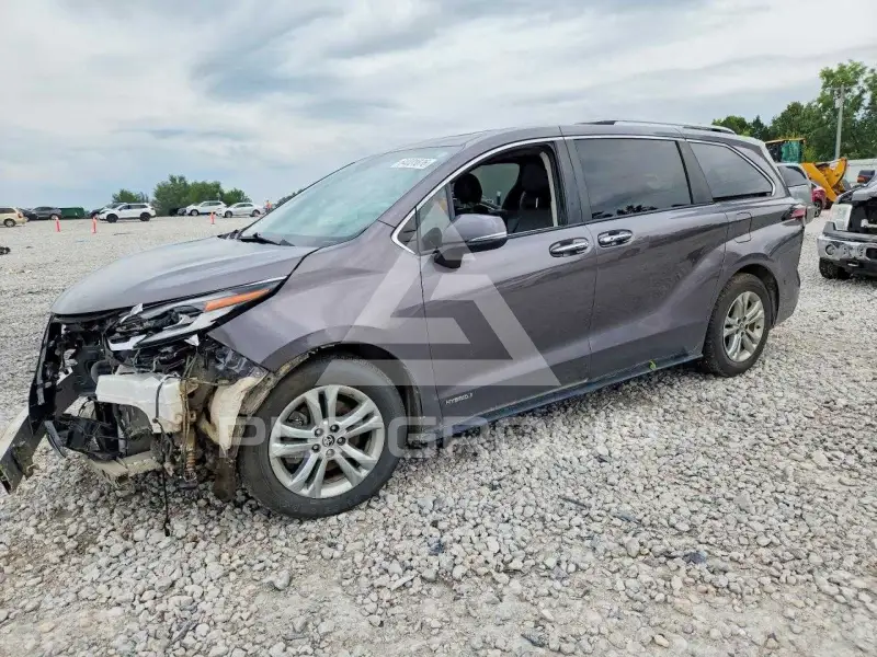 2021 Toyota SIENNA фото