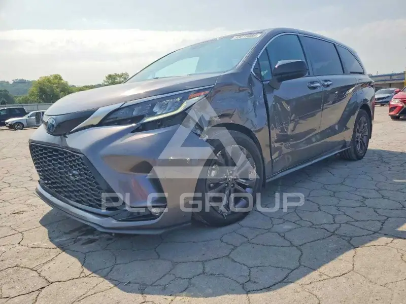 2021 Toyota SIENNA фото