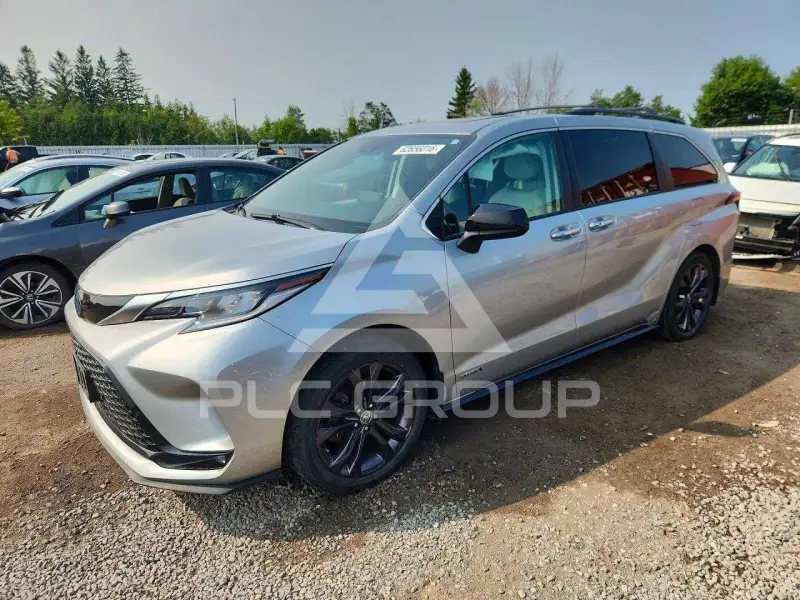 2021 Toyota SIENNA фото