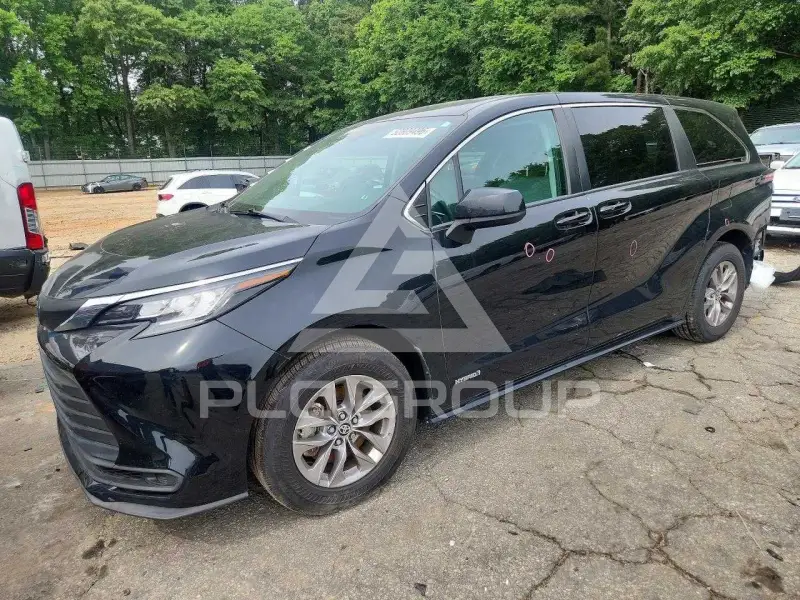 2021 Toyota SIENNA фото
