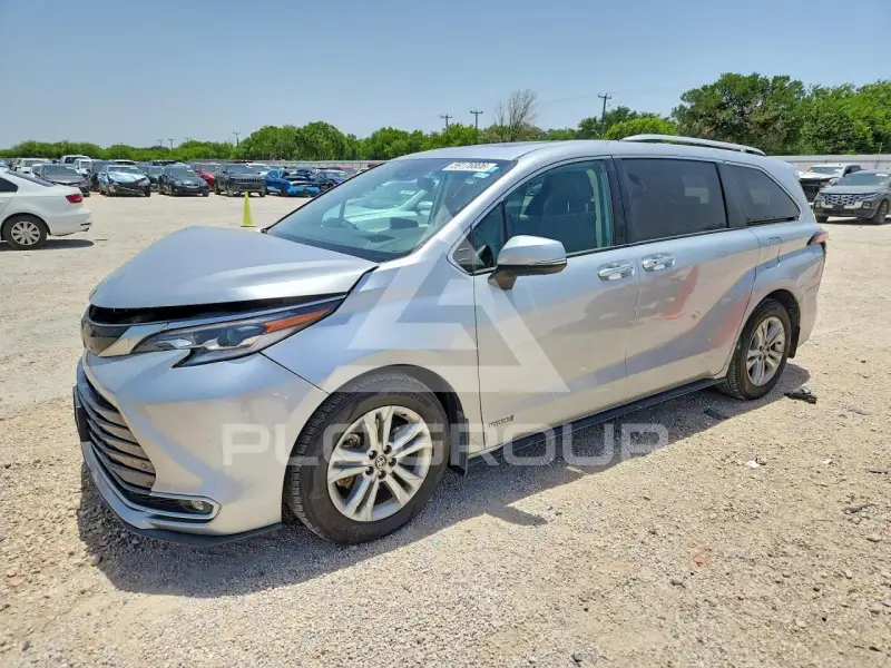 2021 Toyota SIENNA фото