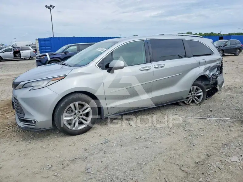2021 Toyota SIENNA фото