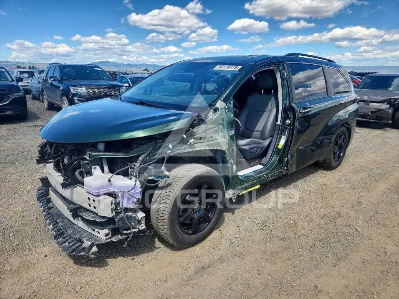 2021 Toyota SIENNA фото